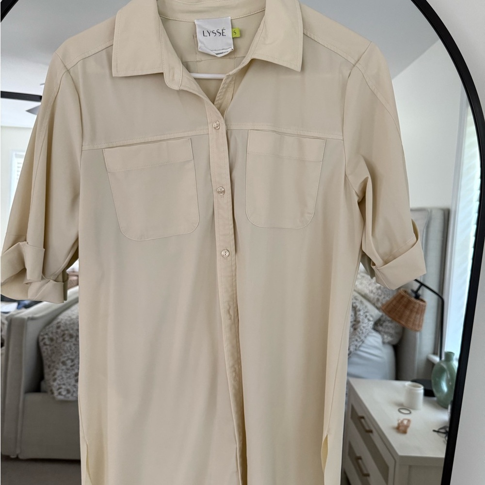 Lysse Ivory Button-Up Blouse